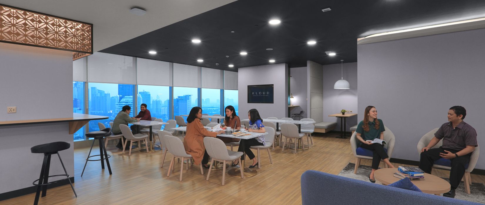 03. Sitting_Lounge_2