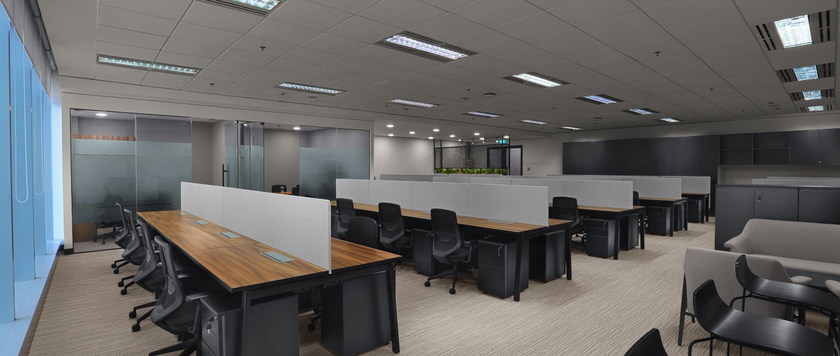 08. Office_Suite_1_Capacity